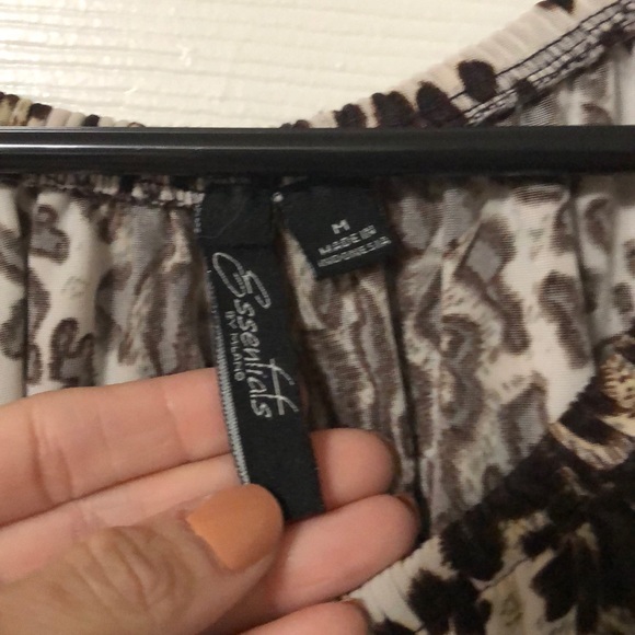 Essentials by Milano ruffle animal print top - Picture 2 of 4